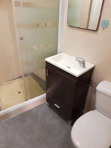 Carrer del Reverend Rafael Tramoyeres, Valencia, Valencian Community 46020 - Photo 3