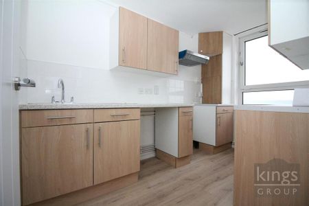 2 bedroom flat to rent - Photo 4