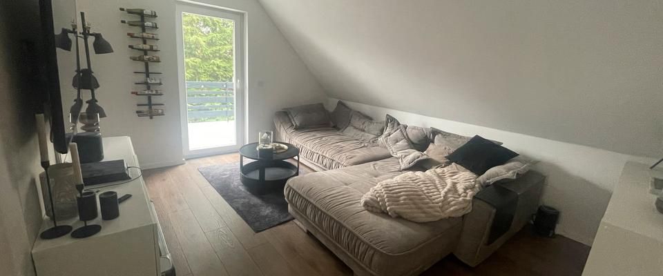 Modernisierte Mietwohnung 80 qm 1. OG - Photo 1