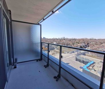 ART SHOPPE CONDOS: Yonge St & Eglinton Ave (8 Hillsdale Ave) AD#00826 - Photo 3