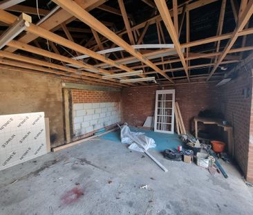 4 bedroom end of terrace house to rent - Photo 4