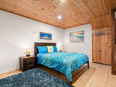 Fully furnished family home - SHORT TERM LEASE - Photo 4