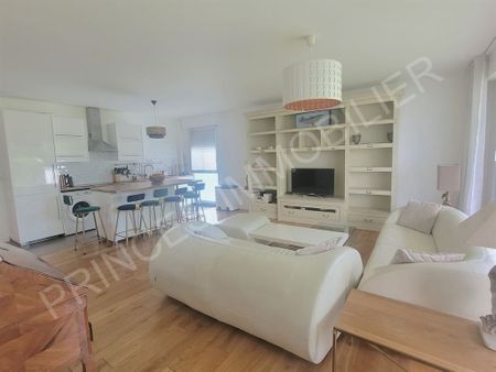 Location Appartement Boulogne-Billancourt 3 Pièces 78 m² - Photo 2