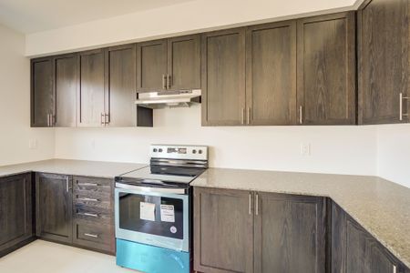 For Lease - 42 Pristine Trail, Cavan Monaghan, Ontario - Photo 4