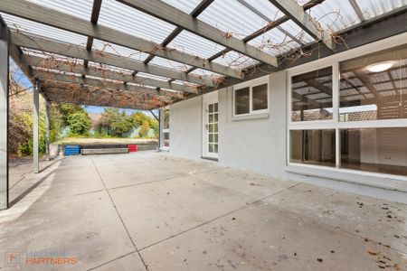 140 Kalgoorlie Crescent, Fisher ACT 2611 - House For Rent | Domain - Photo 3