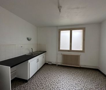 Location appartement 4 pièces, 96.40m², Bolbec - Photo 5