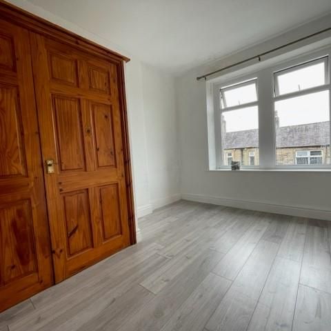 4 bedroom house to rent - Photo 1