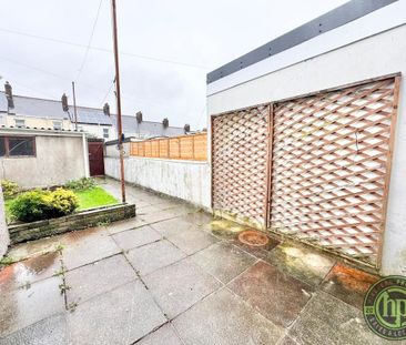 3 bedroom terraced house to rent - Photo 6