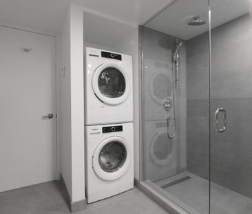 3460 Peel Street - Photo 3