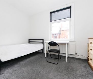 Welton Place, Hyde Park, Leeds - Photo 6