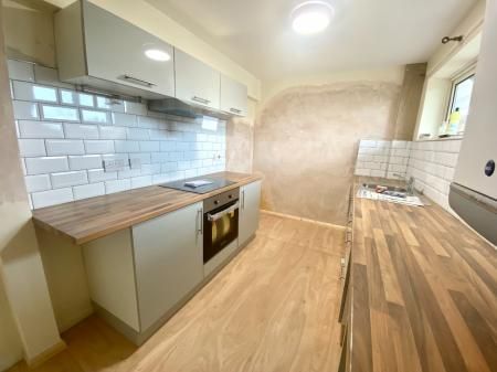 Thackeray Drive, Tamworth, B79 - Photo 1