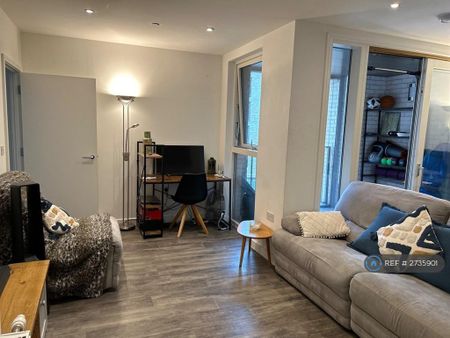 1 bedroom flat to rent - Photo 5