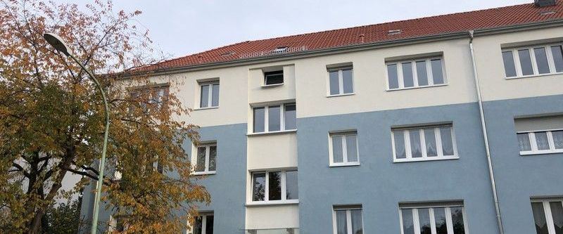 Perfekt für Sie – 3-Zimmer mit Balkon und Fassadenvollwärmeschutz - Photo 1