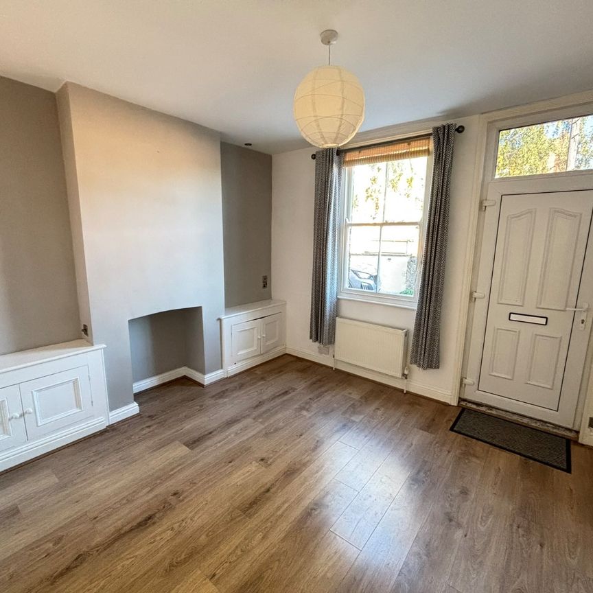 2 bedroom terraced house to rent - Photo 1