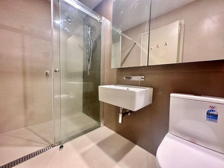 Unbeatable Lifestyle on Collins Street - 1 bedroom 1 bathroom 1 powder room for lease - Photo 3