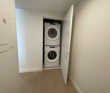 Azure Tower Luxury Condo in the Heart of Edmonds - Photo 4