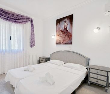 Villa for rent in Cumbre del Sol with 5 bedrooms - Photo 1