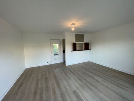 Location Appartement 1 pièce 30m² - Photo 5