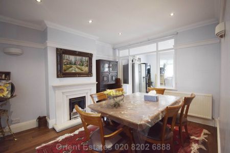 Price £5,000 pcm - Available Now - Furnished / Unfurnished - Photo 3