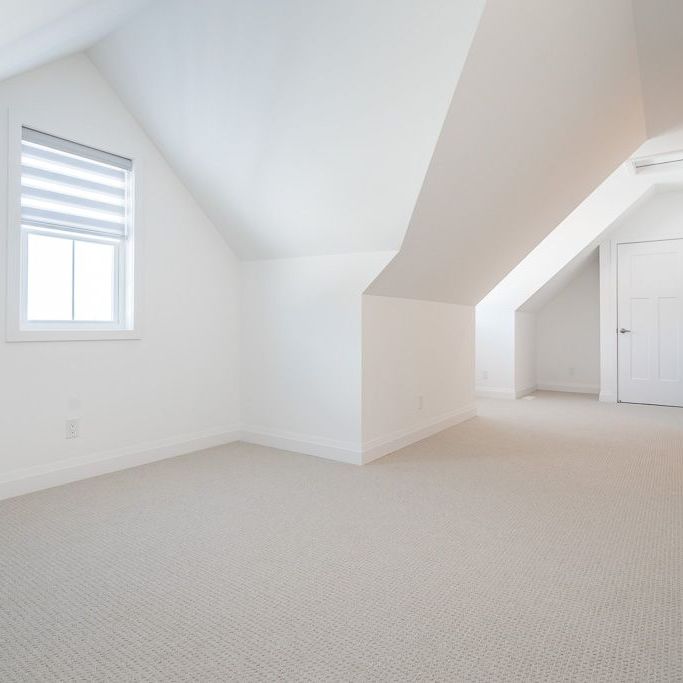 For Lease - 4 Danielle Crescent, Midland, Ontario - Photo 1