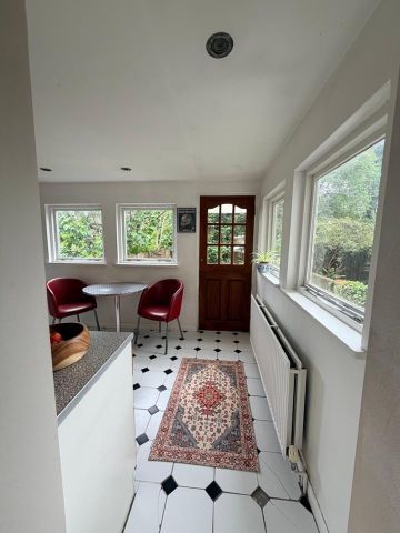 1 Bed Flat, Lonsdale Road, SW13 - Photo 4