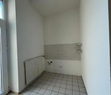 Mit eigenem Eingang! Bezugsfreies Apartment im Hinterhof zu vermieten - Photo 1
