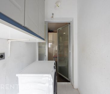 Planta baja de alquiler en Del Planeta Urano, Parla Este - Photo 2