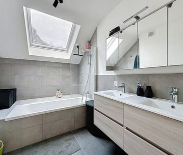 Appartement te huur - Foto 2