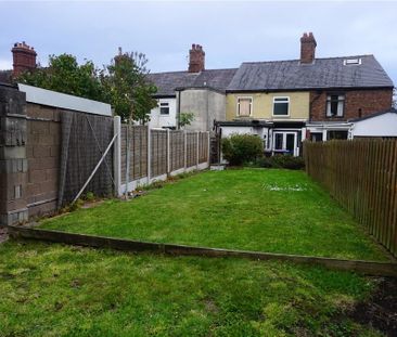 2 bedroom terraced house to rent - Photo 4
