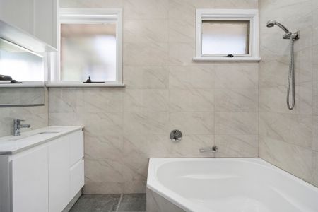 165 Bulleen Road, Balwyn North VIC 3104 - House For Rent | Domain - Photo 4