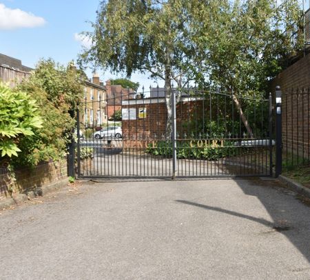 Alma Road, Windsor, Berkshire,SL4 - Photo 3