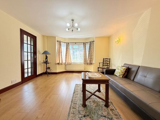 3 bedroom semi-detached house to rent - Photo 1