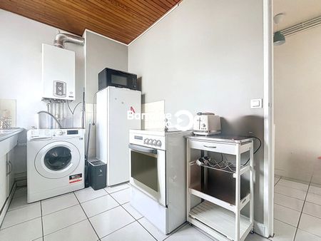 Location appartement à Lorient, 2 pièces 42.1m² - Photo 4