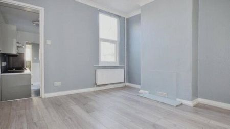 3 bedroom house to rent - Photo 2