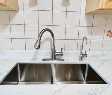 For Lease - 3 Douglas Haig Drive Unit# Upper, Markham, Ontario - Photo 2