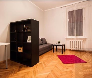 3 pokoje, świetna lokalizacja - Na wynajem - Photo 3