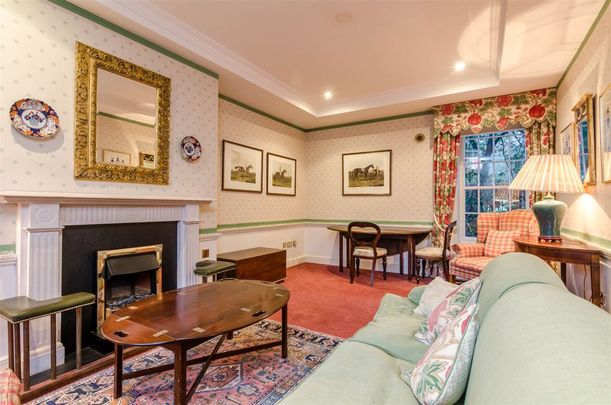 601 The Fountain Courtyard, Maynooth, County Kildare - Photo 1