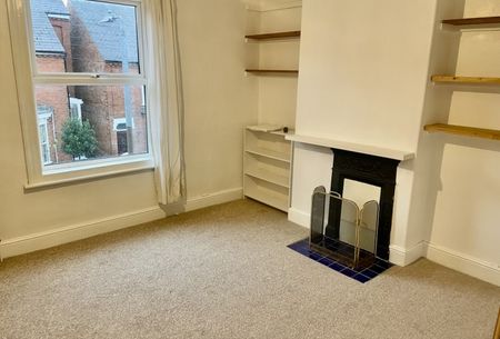 13 York Avenue, Lincoln, LN1 1LL - Photo 2