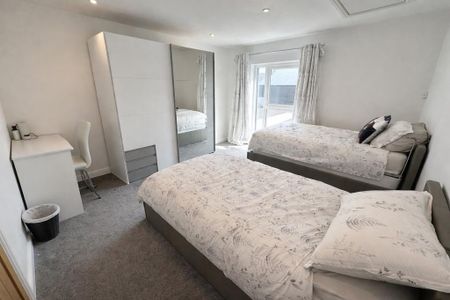 3 bedroom property to rent - Photo 4