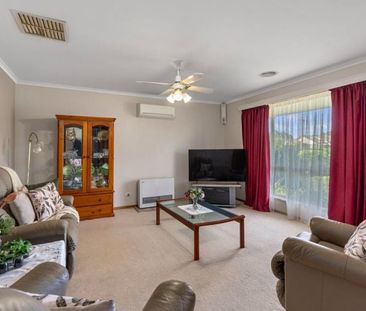 GREAT FAIMLY HOME ! - Photo 1