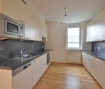 Helle 5-Zimmer-Wohnung mit Westbalkon, Klimaanlage und Tiefgarage - Photo 5