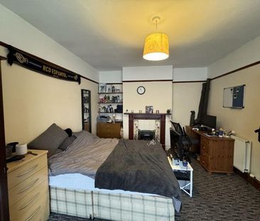 5 bedroom detached house to rent - Photo 6