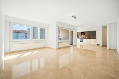 4.5 Zimmer, 2. Stock - Photo 2