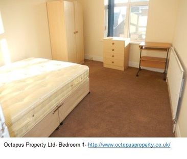 2 bedroom flat to rent - Photo 6