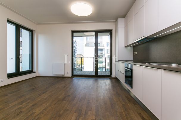 Pronájem bytu 2+kk 66 m², Sanderova 1616, Praha - Photo 1