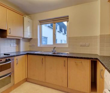 2 bedroom apartment to rent - Photo 6