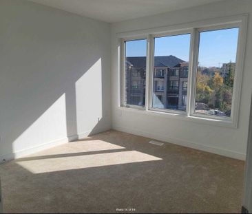 For Lease - 35 Blue Forest Crescent, Barrie, Ontario - Photo 3