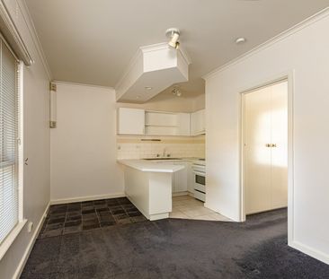 1/50 Barkly Street, Carlton VIC 3053 - Photo 1