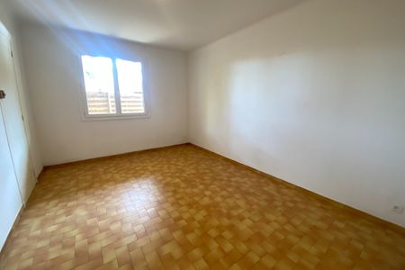 T2-3 Rez de villa avec jardin et terrasse - Salon de Pce - Photo 4