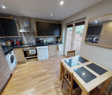 2 bedroom house to rent - Photo 2